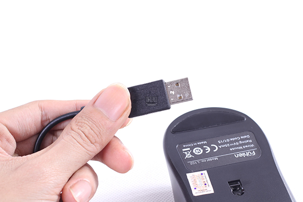 Chuột Fuhlen L102 Optical Black USB 2
